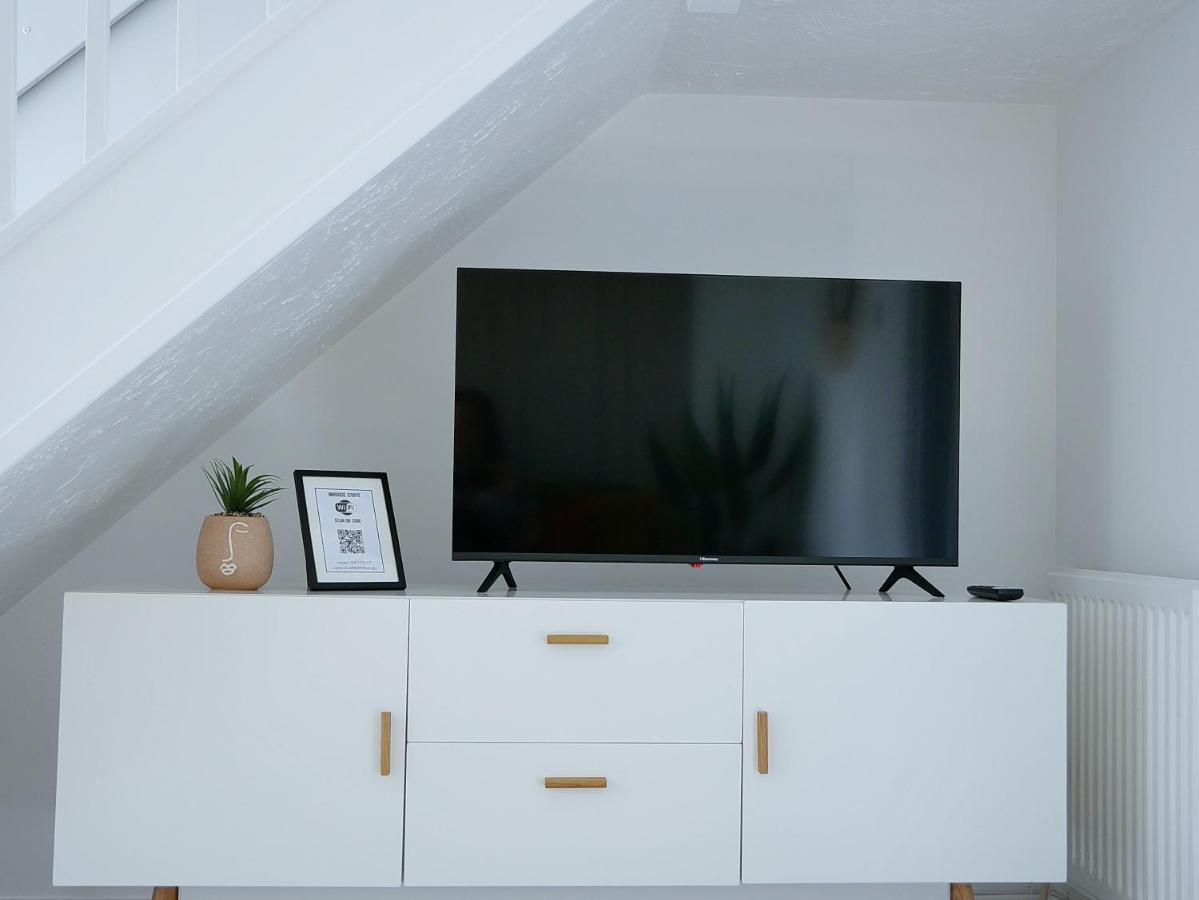 Villa East London House Near Tube With Parking Exterior foto