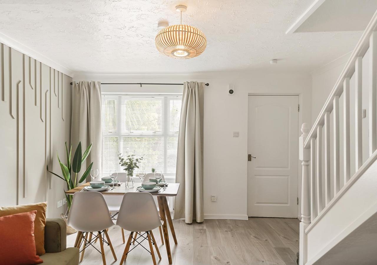 Villa East London House Near Tube With Parking Exterior foto